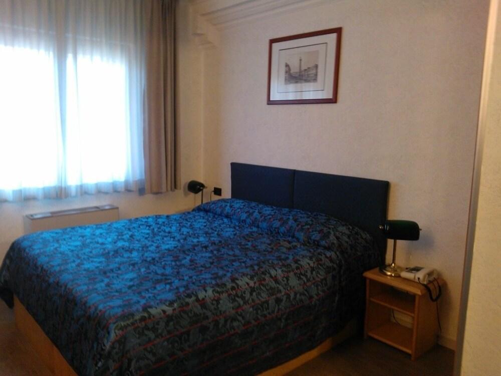 Hotel Leopoldo Castiglioncello Εξωτερικό φωτογραφία