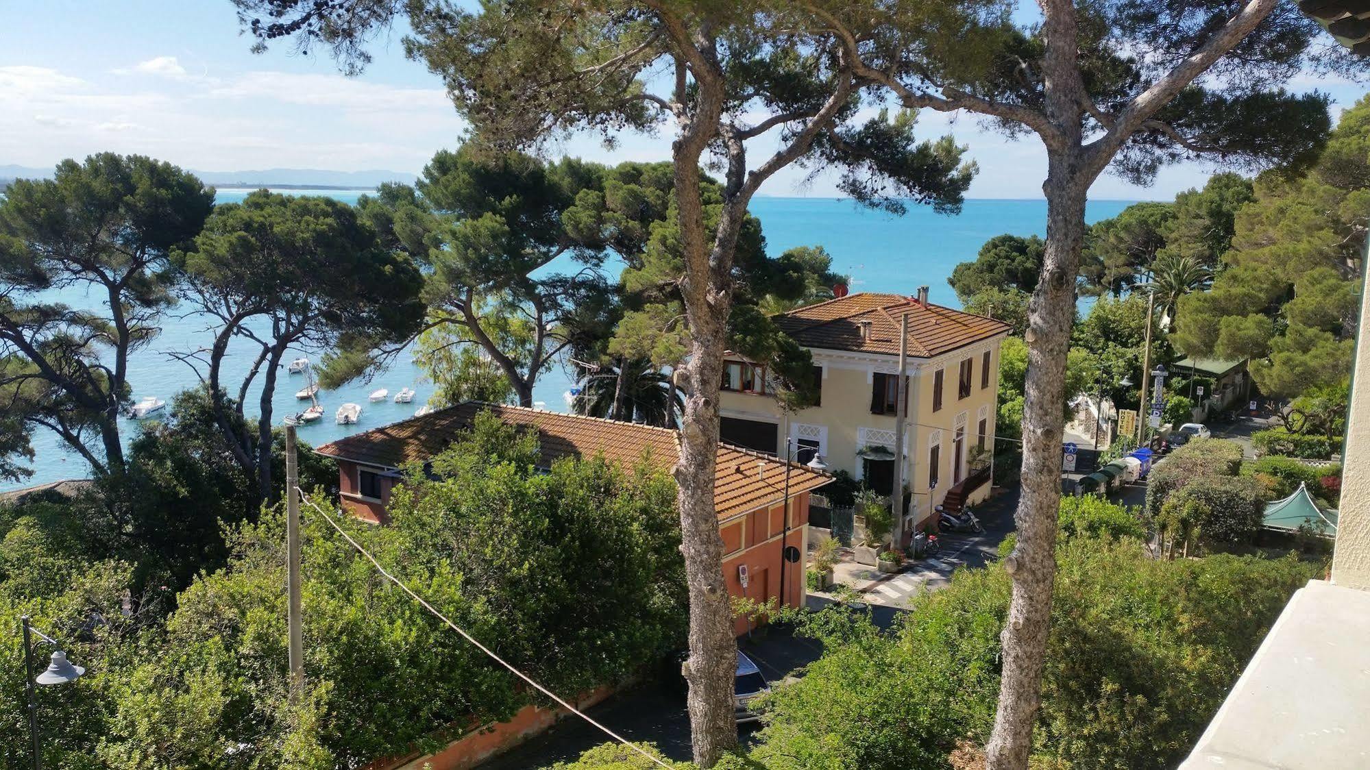 Hotel Leopoldo Castiglioncello Εξωτερικό φωτογραφία